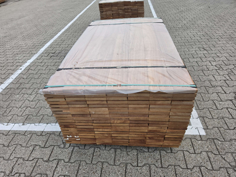 Guyana Teak Geschaafd 25x145mm - lengte 175cm, 133 stuks