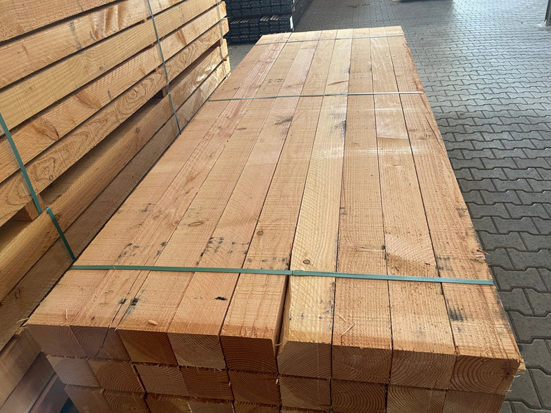 Douglas Balken Fijnbezaagd 120x120mm - lengte 300cm, 45 stuks