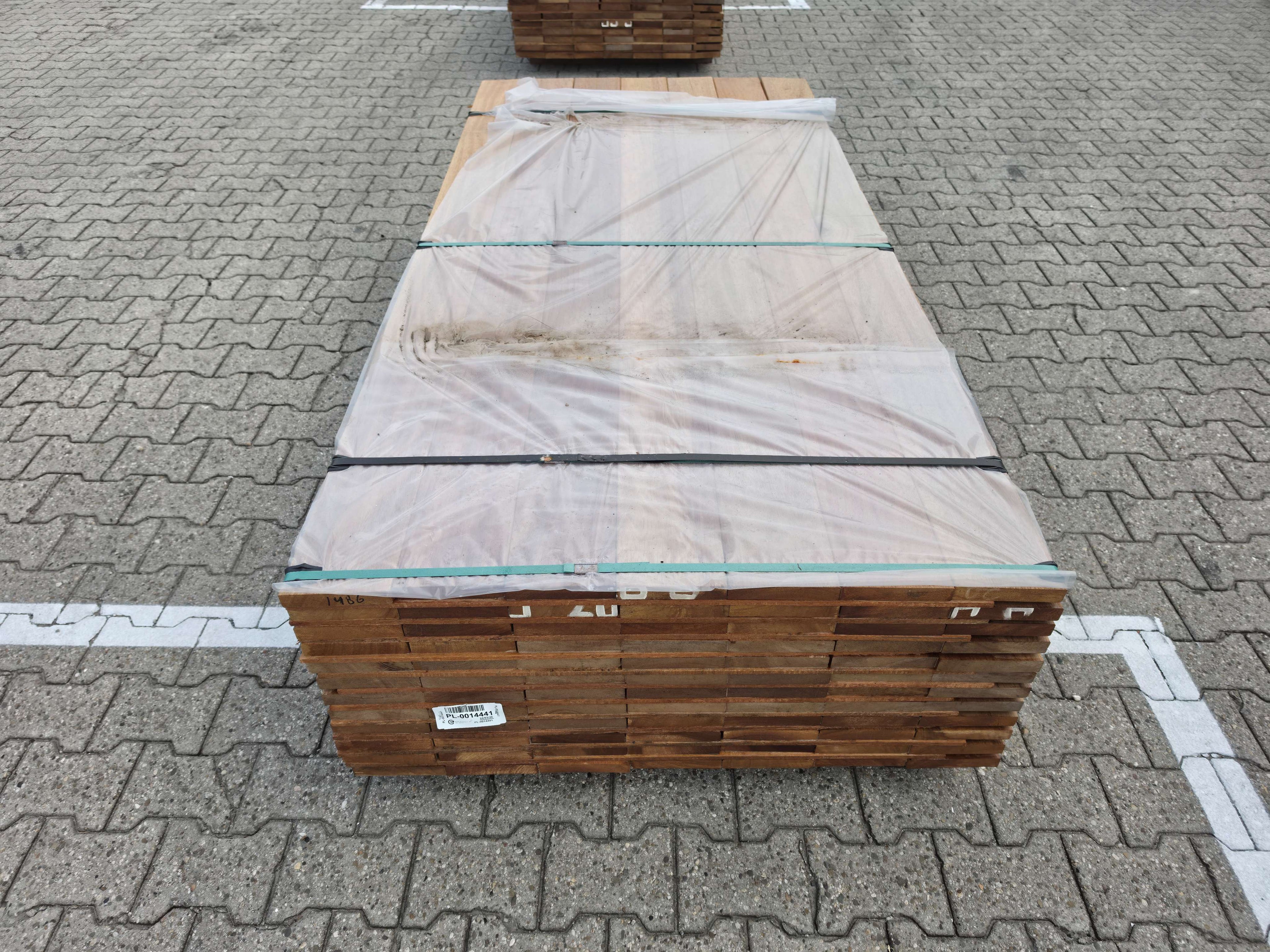 Guyana Teak Geschaafd 25x145mm - lengte 215cm, 84 stuks