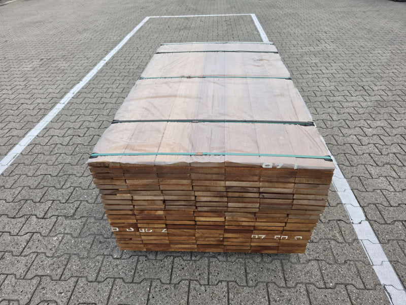 Guyana Teak Geschaafd 25x145mm - lengte 175cm, 133 stuks