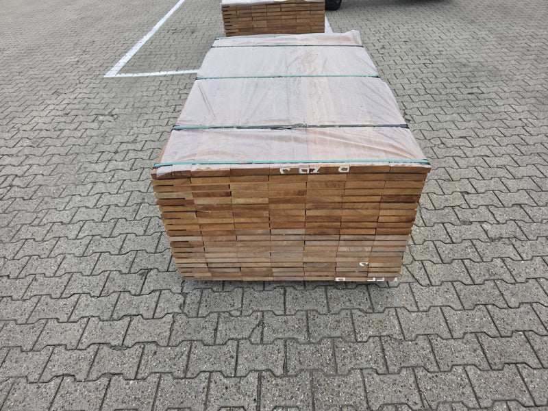 Guyana Teak Geschaafd 25x145mm - lengte 175cm, 133 stuks