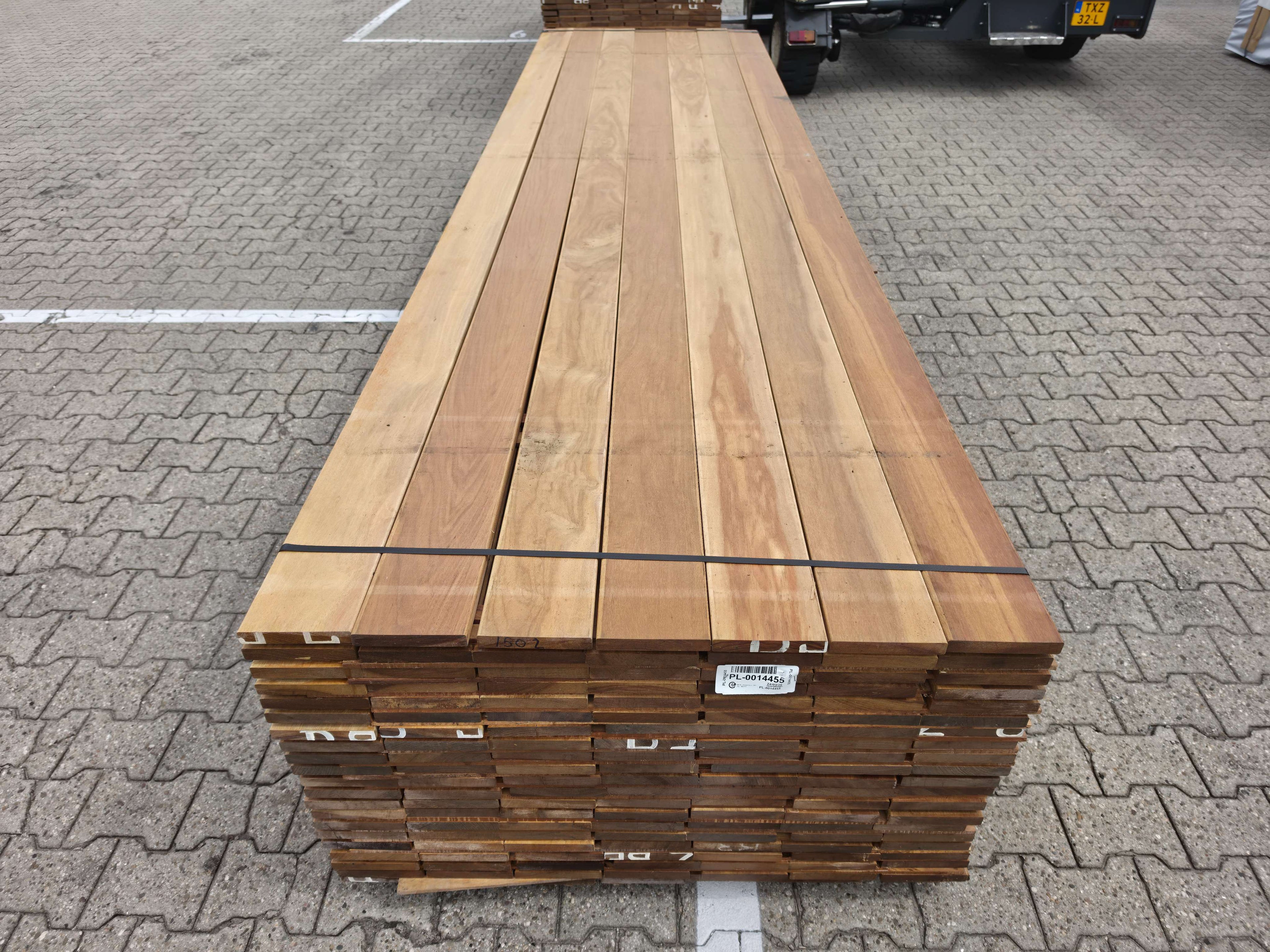 Guyana Ipé Geschaafd 21x140mm (Country Grade) - lengte 370cm, 147 stuks
