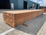 Angelim Pedra Onderliggers Geschaafd 45x68mm - Lengte 500cm, 117 stuks