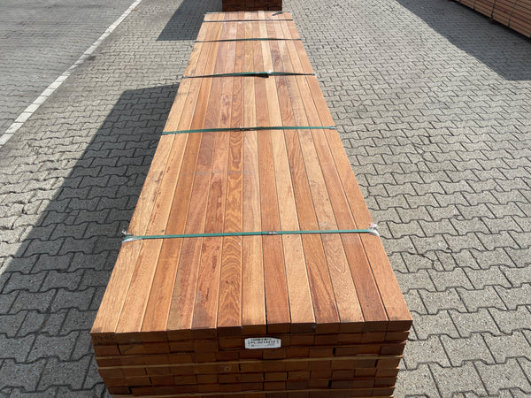 Angelim Pedra Onderliggers Geschaafd 45x68mm - Lengte 400cm, 156 stuks