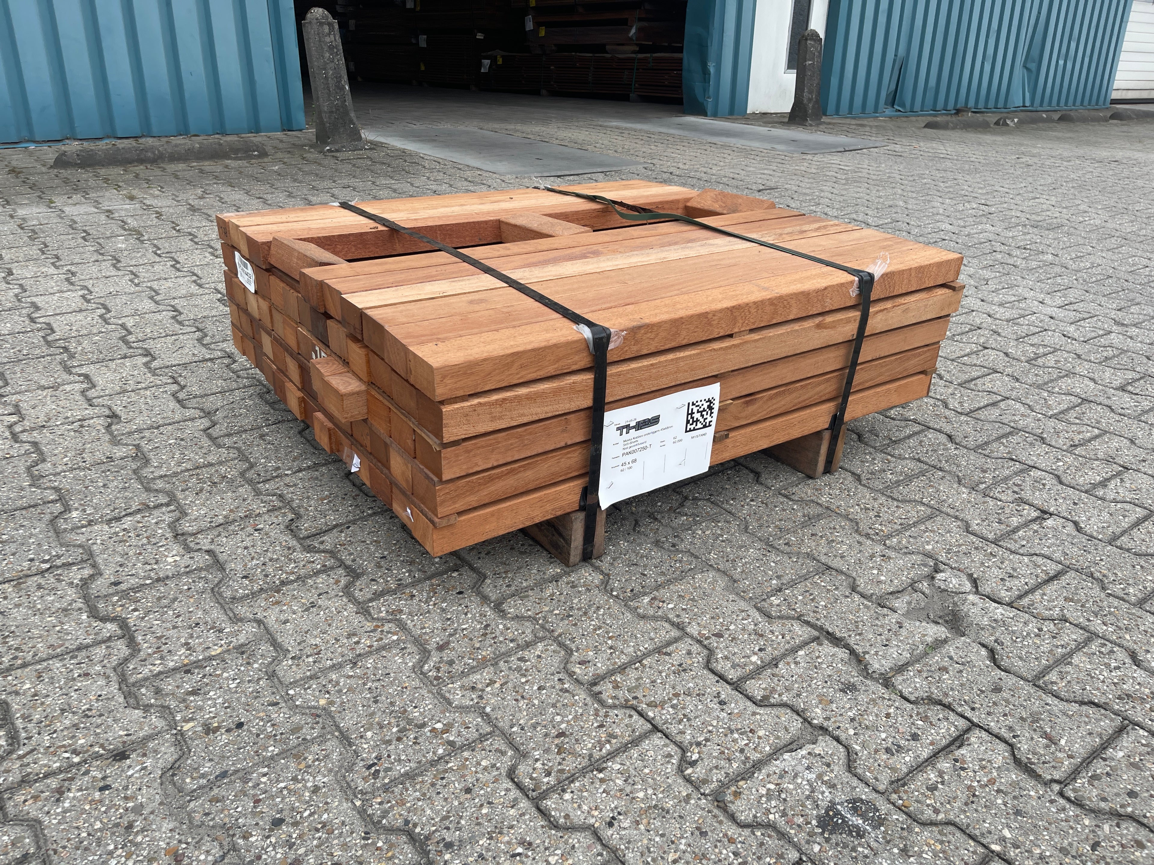 Angelim Pedra Onderliggers Geschaafd 45x68mm - Lengte 100cm, 62 stuks