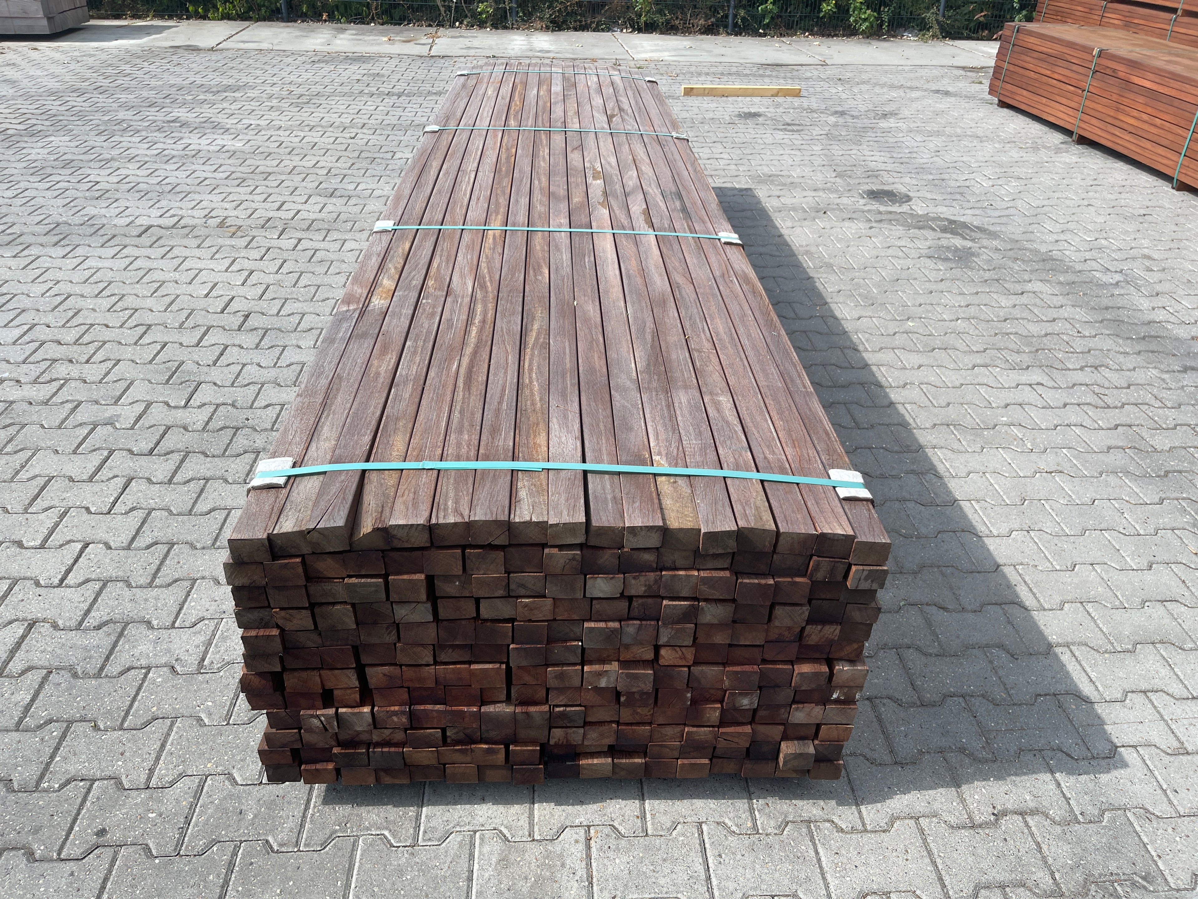 Okan Hardhouten Onderregels Geschaafd 42x57mm - Lengte 395cm, 204 stuks