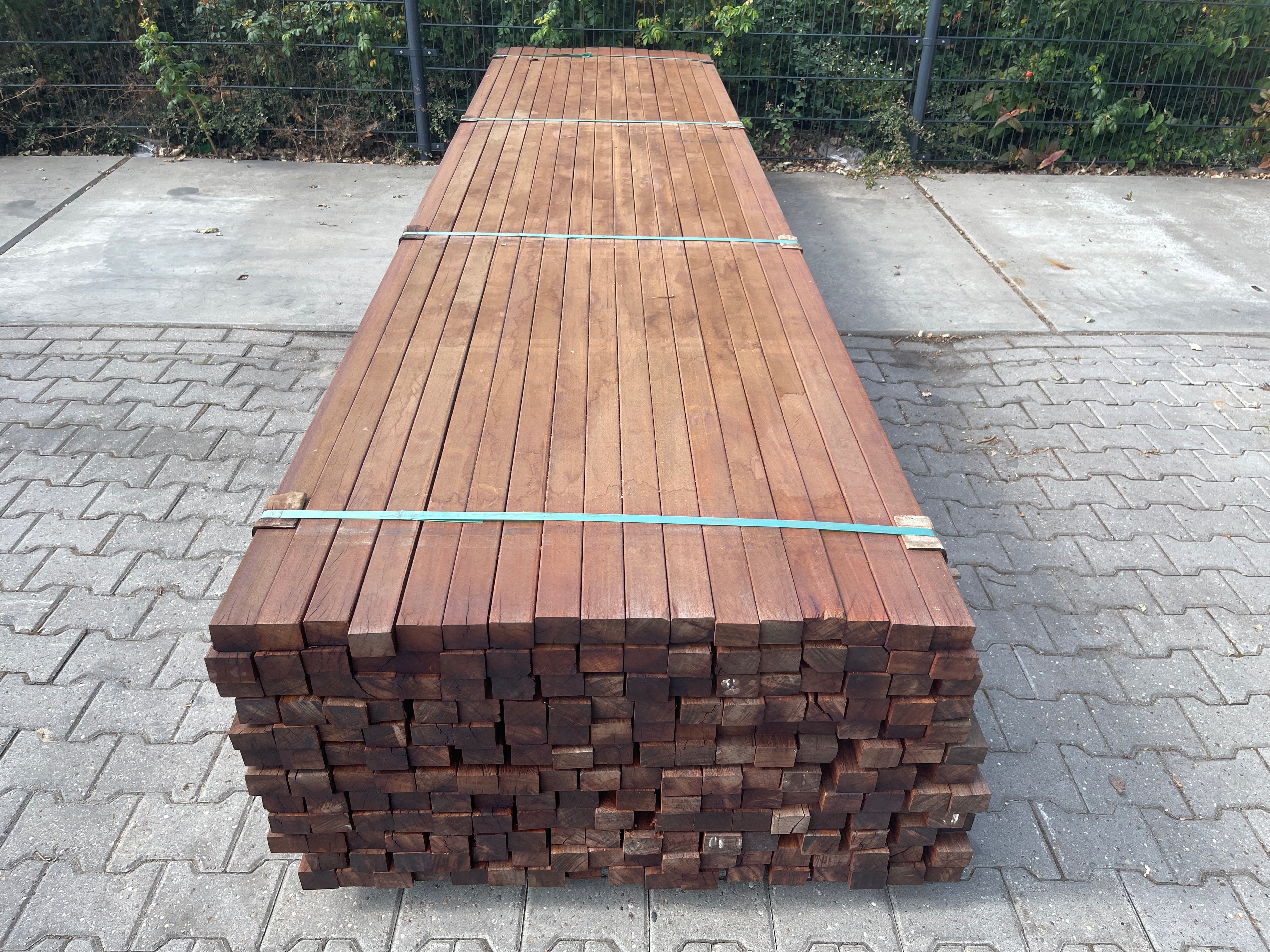 Okan Hardhouten Onderregels Geschaafd 42x57mm - Lengte 395cm, 204 stuks