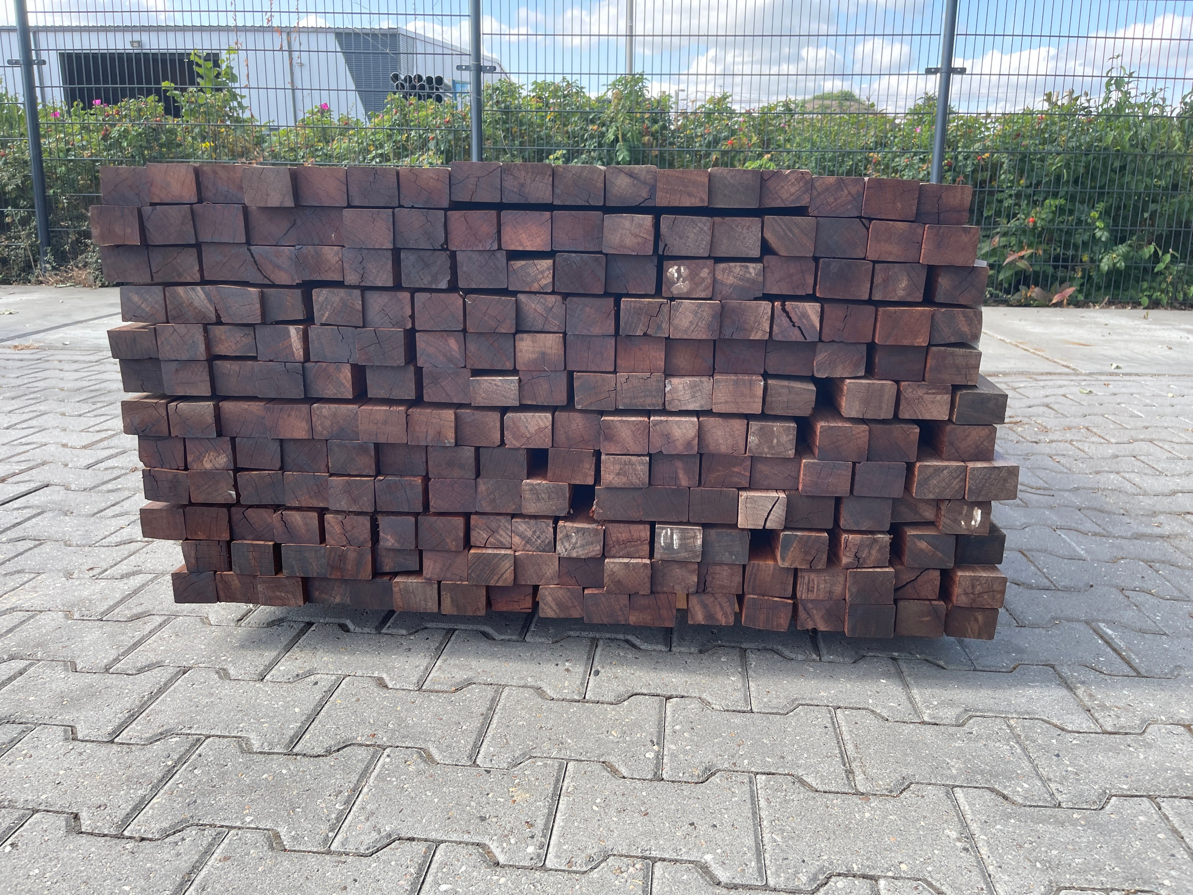 Okan Hardhouten Onderregels Geschaafd 42x57mm - Lengte 395cm, 204 stuks