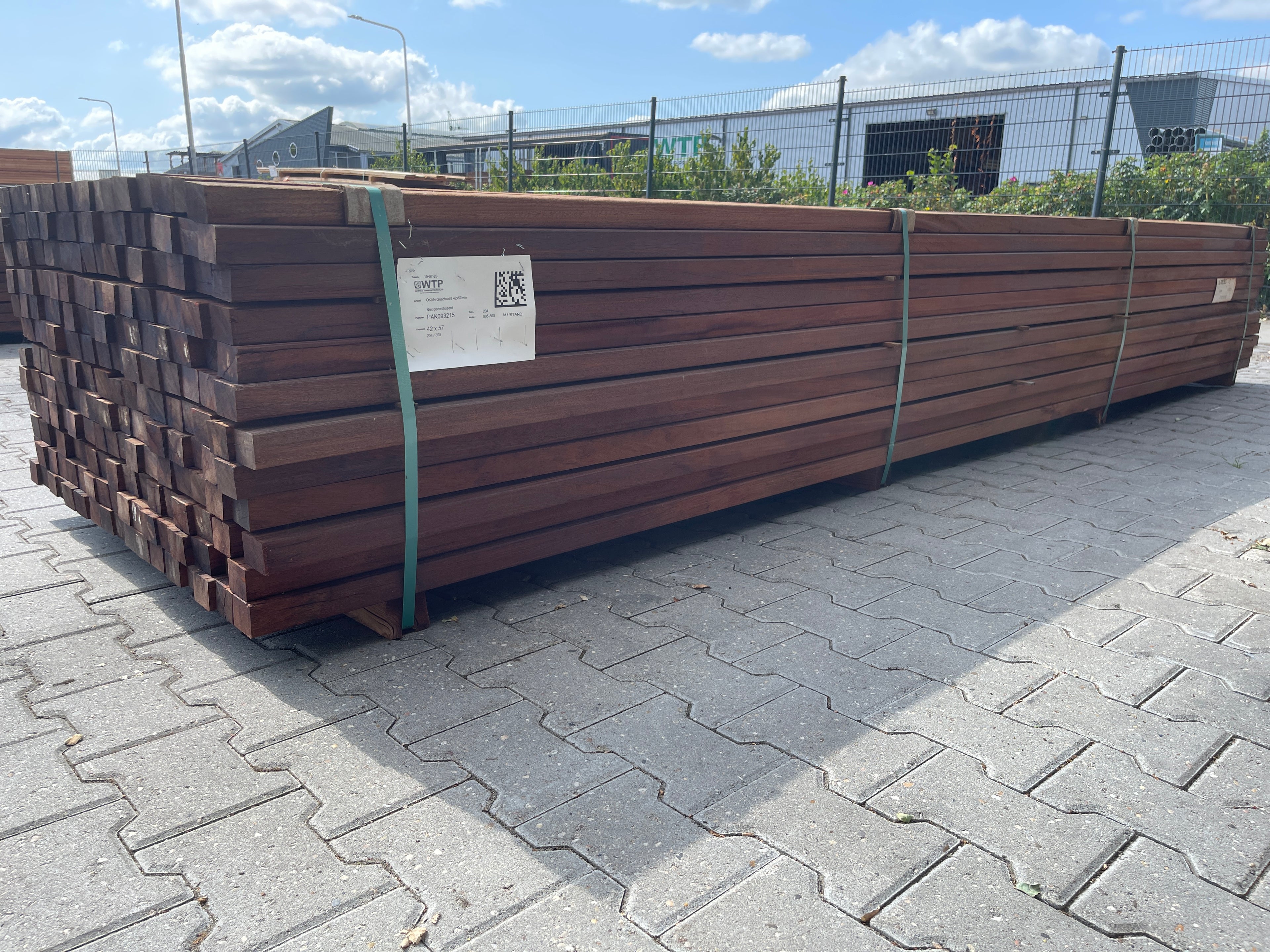 Okan Hardhouten Onderregels Geschaafd 42x57mm - Lengte 395cm, 204 stuks