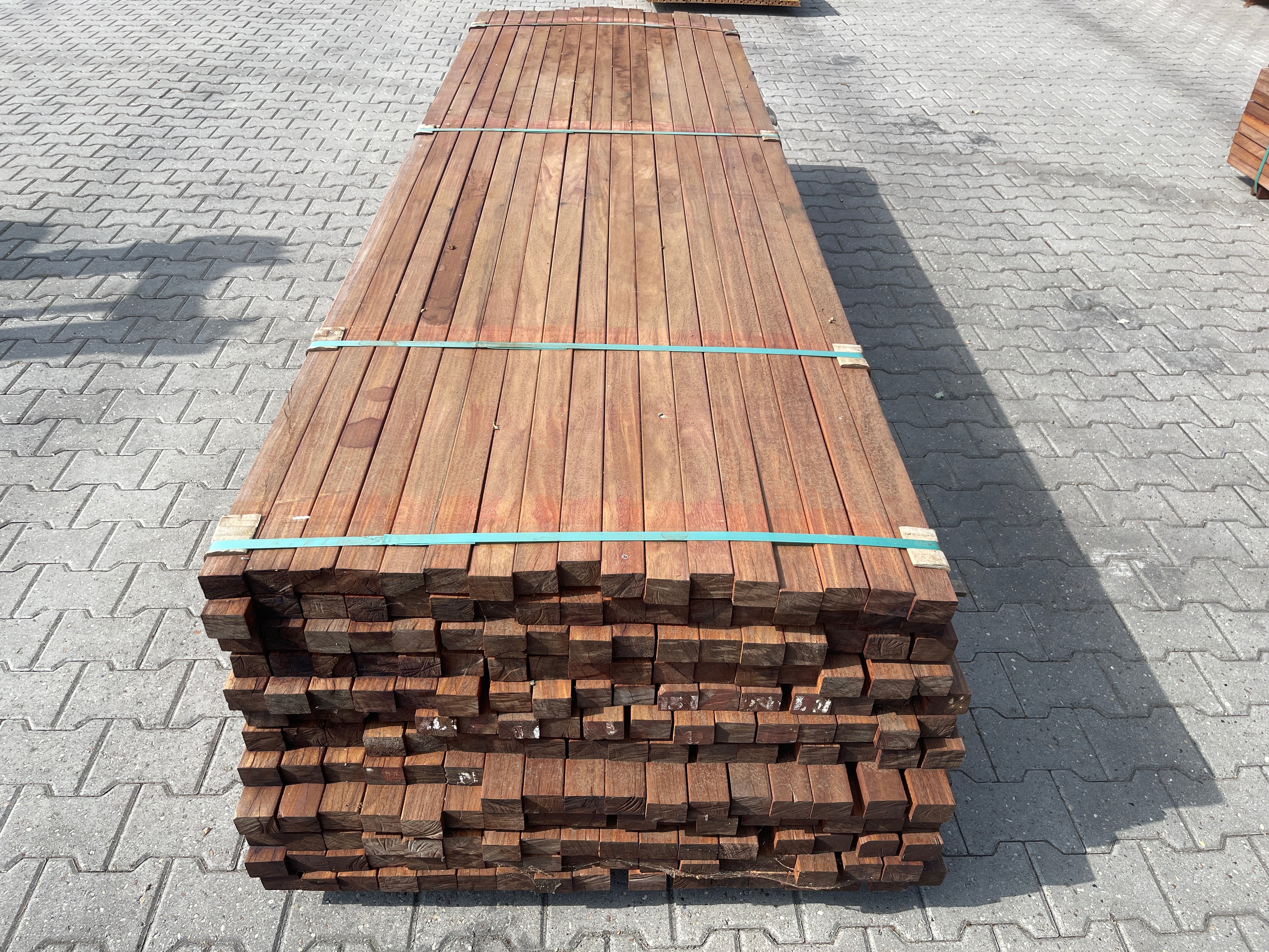 Okan Hardhouten Onderregels Geschaafd 42x57mm - Lengte 335cm, 204 stuks