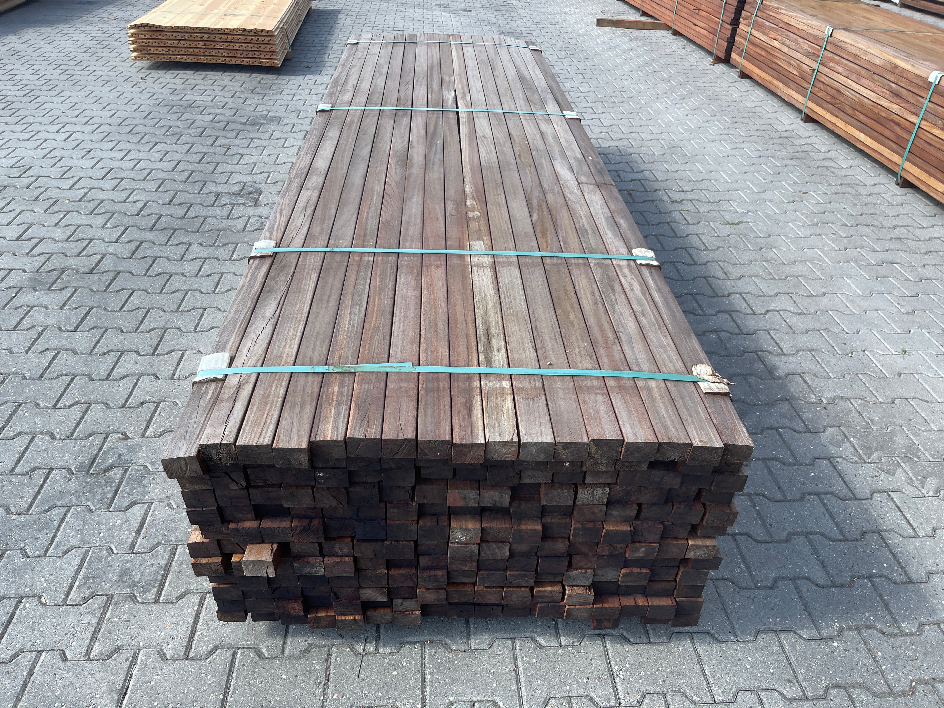Okan Hardhouten Onderregels Geschaafd 42x57mm - Lengte 335cm, 102 stuks