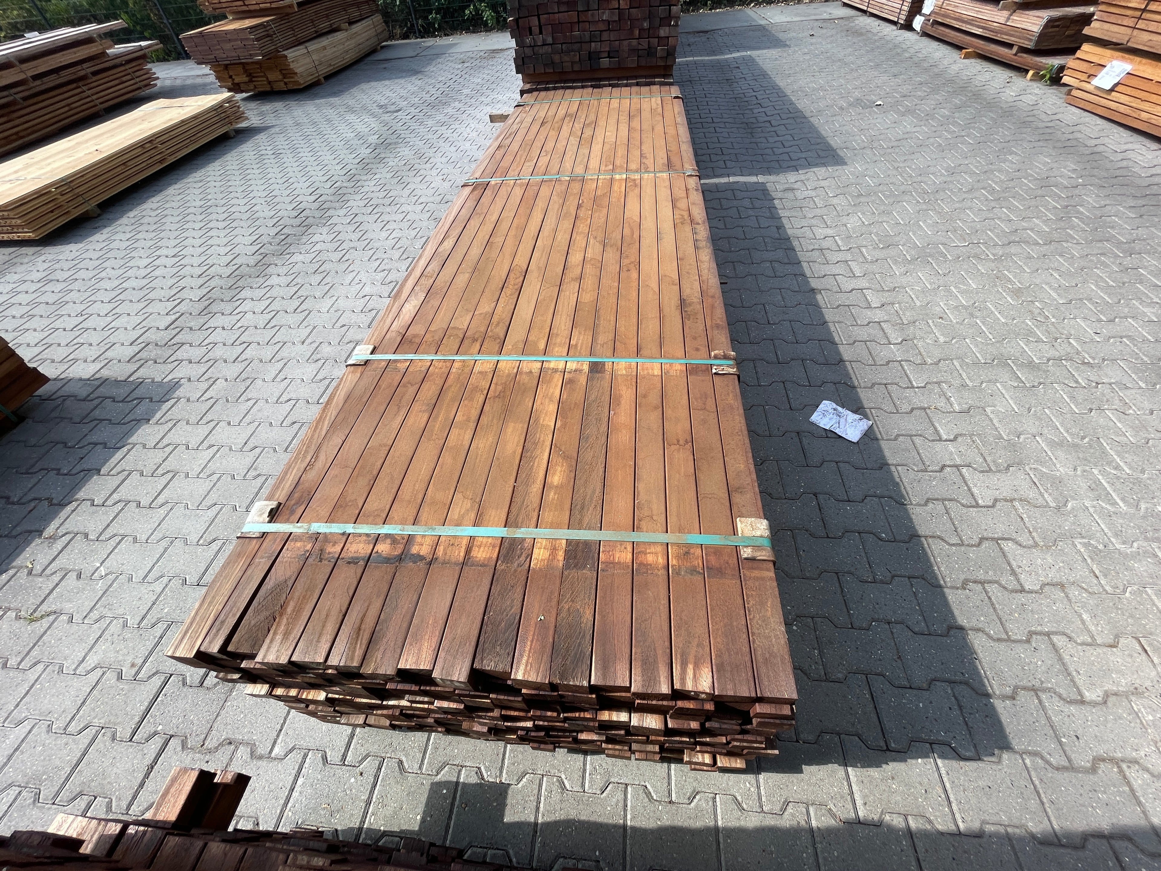 Okan Hardhouten Onderregels Geschaafd 42x57mm - Lengte 335cm, 102 stuks