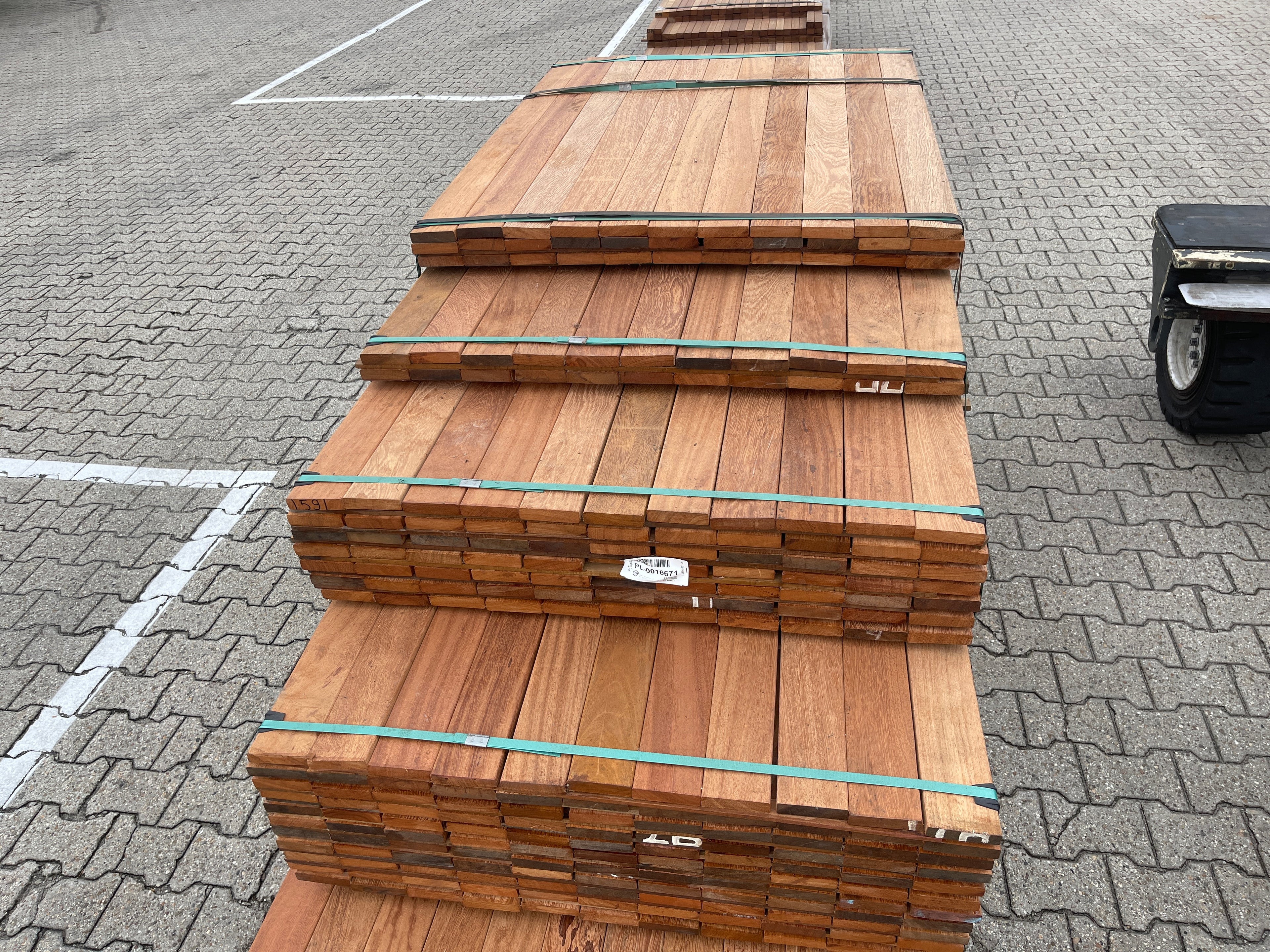 Angelim Pedra Planken Geschaafd 21x90mm - Lengte 125-215cm, 253 stuks