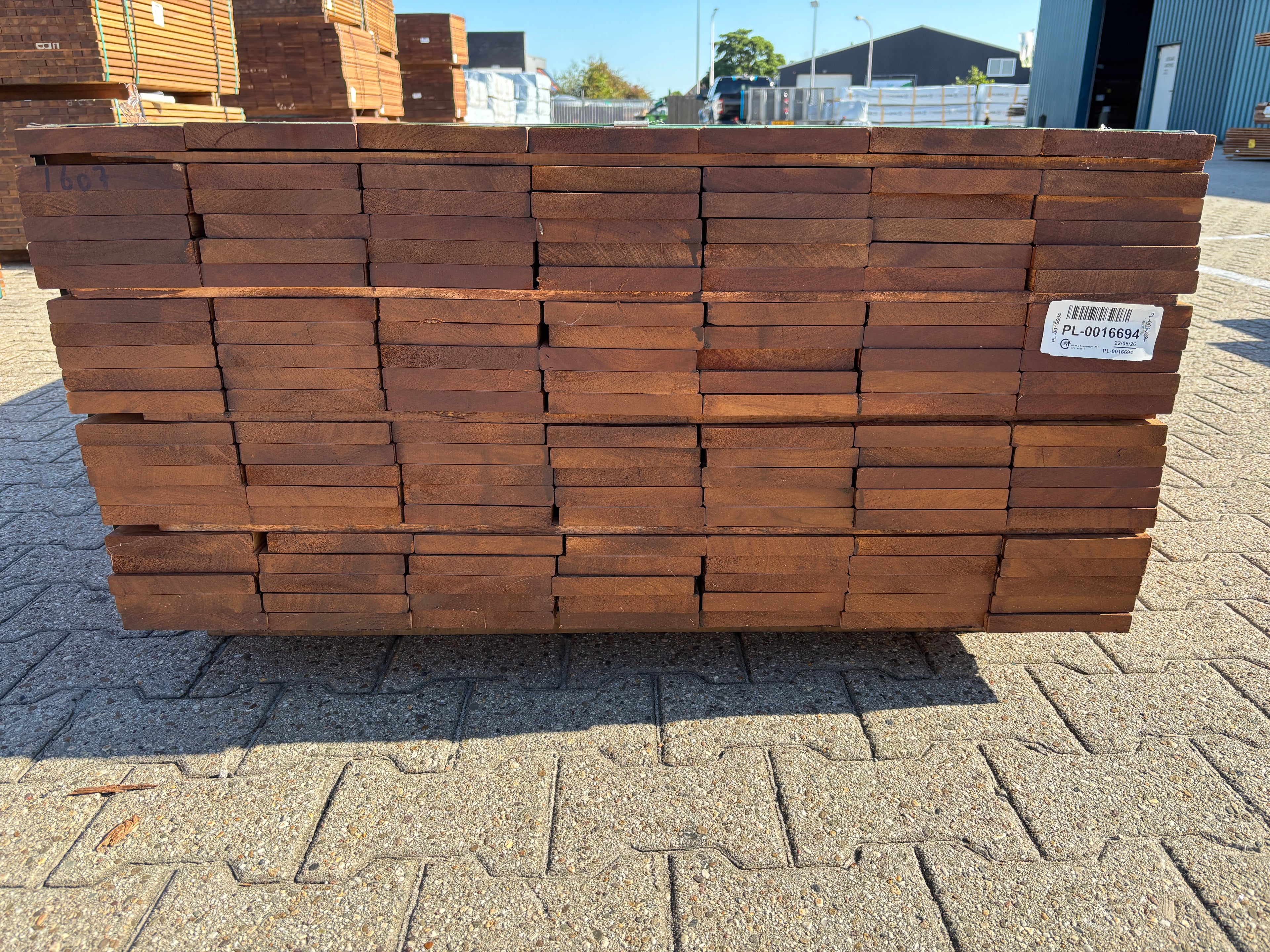 Guyana Teak Planken Geschaafd 21x145mm - Lengte 220cm, 147 stuks