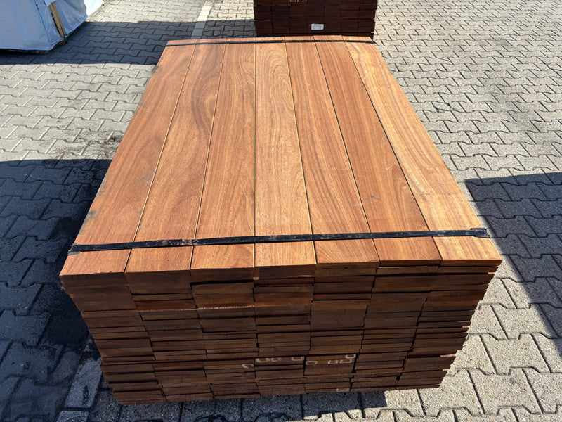 Guyana Teak Planken Geschaafd 21x145mm - Lengte 155cm, 189 stuks