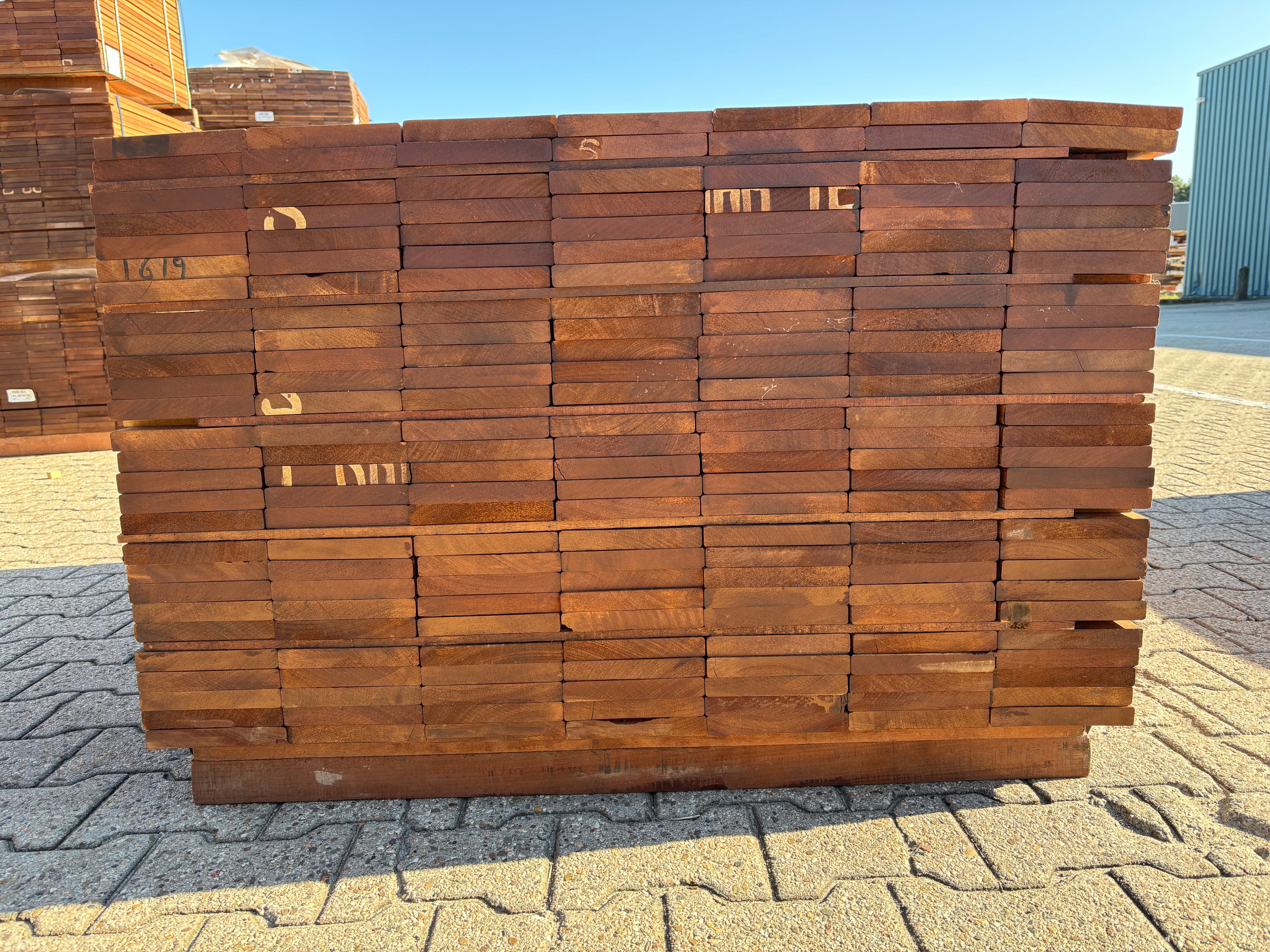 Guyana Teak Planken Geschaafd 21x145mm - Lengte 125cm, 189 stuks