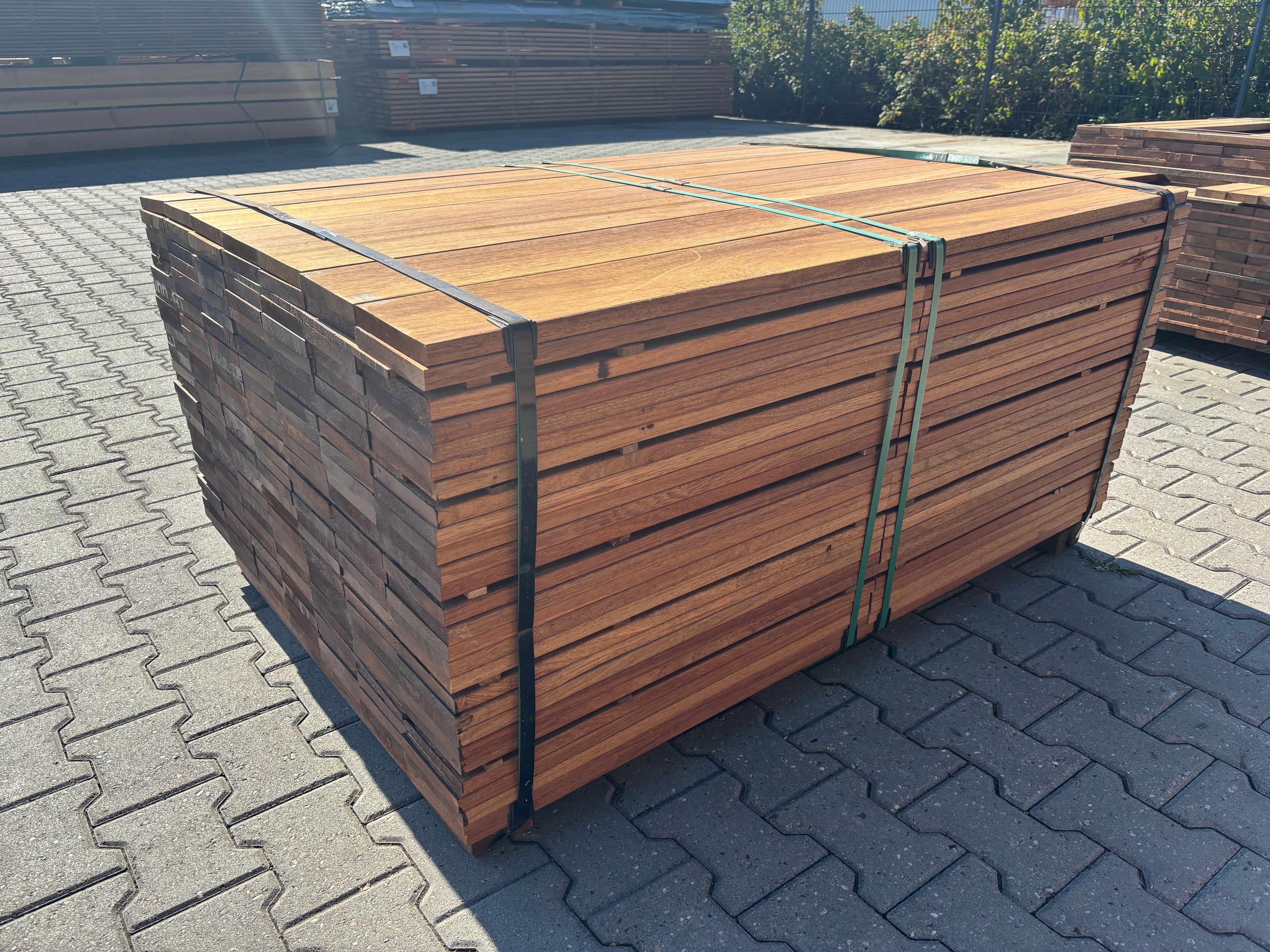 Guyana Teak Planken Geschaafd 21x145mm - Lengte 70-140cm, 357 stuks