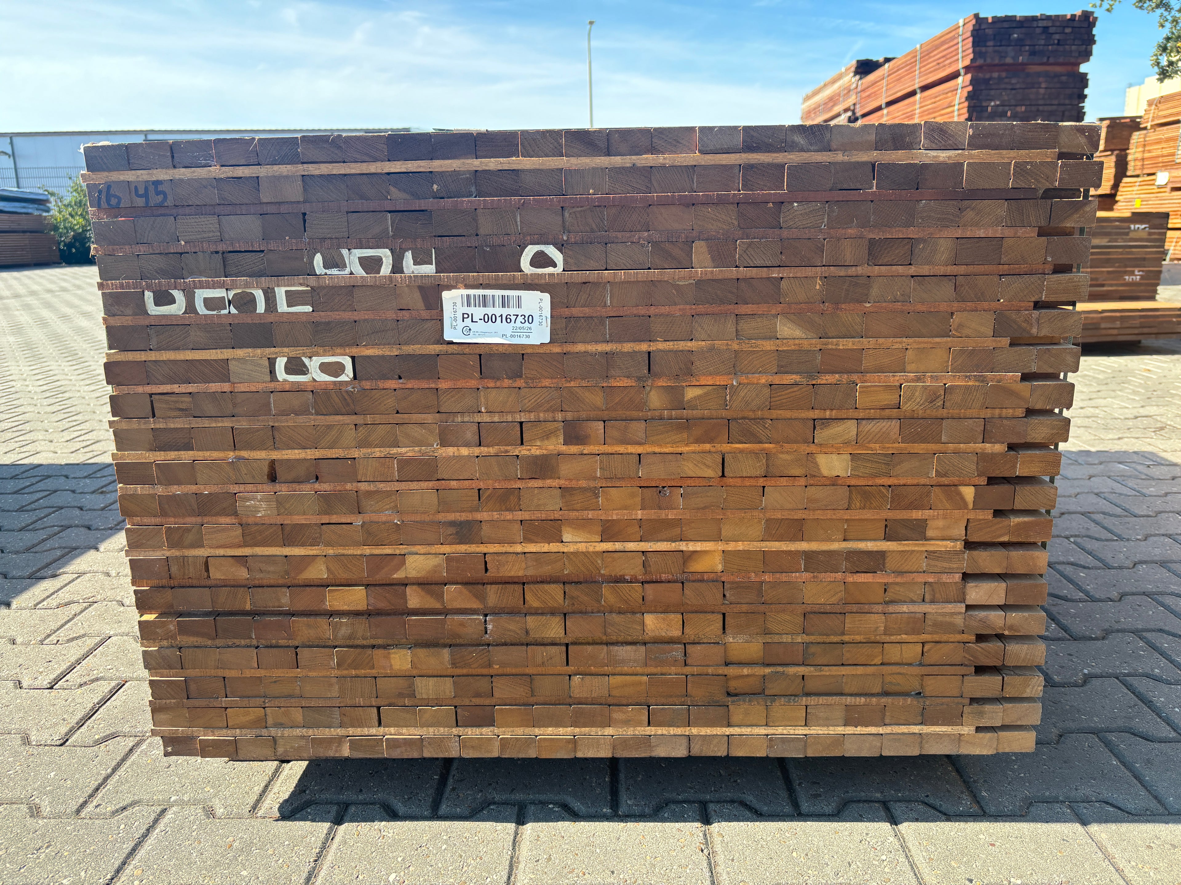 Guyana Ipé Latten Geschaafd 25x40mm - Lengte 155cm, 437 stuks