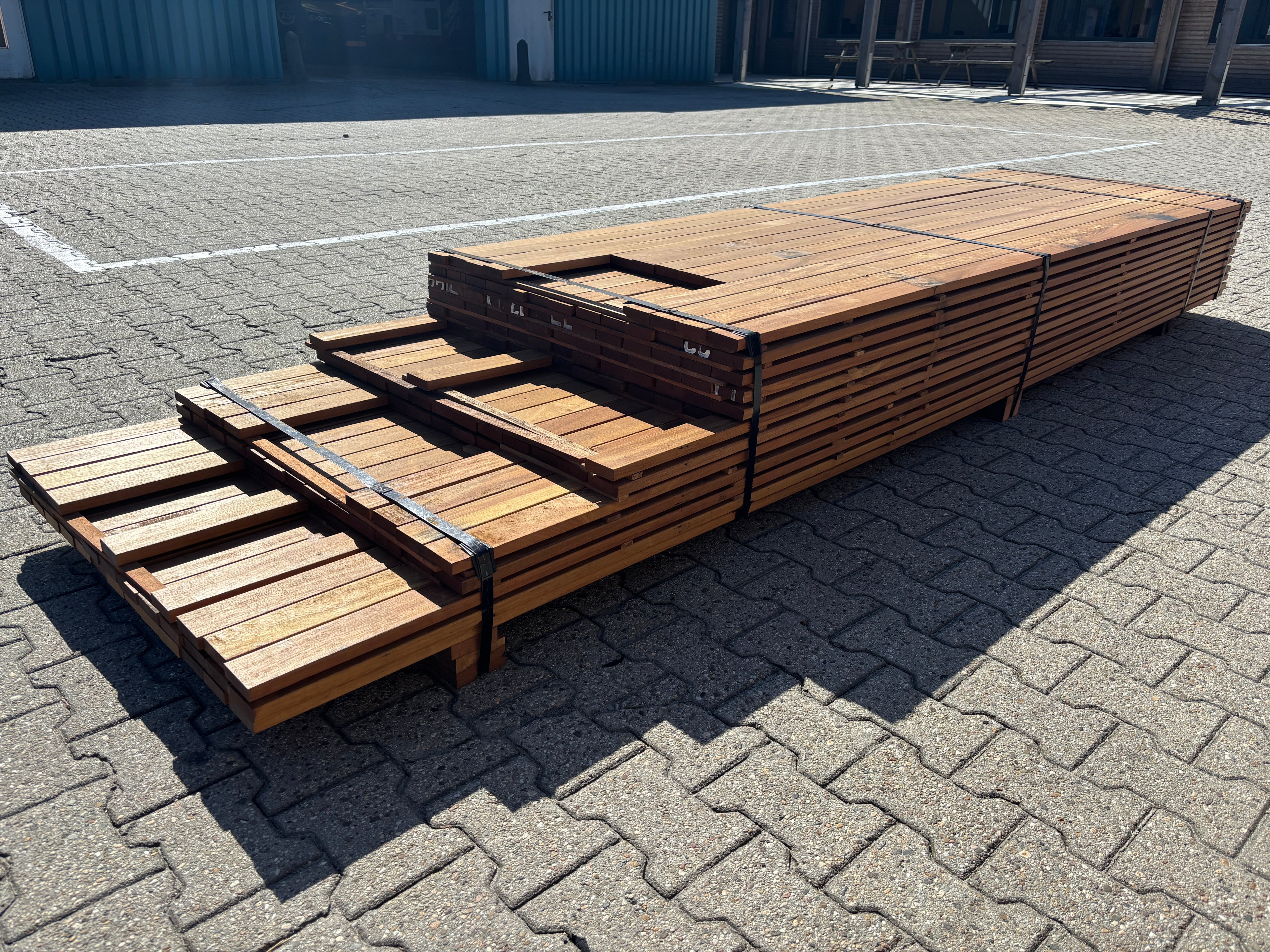 Guyana Ipé Planken Geschaafd 21x70mm - Lengte 245-365cm, 156 stuks