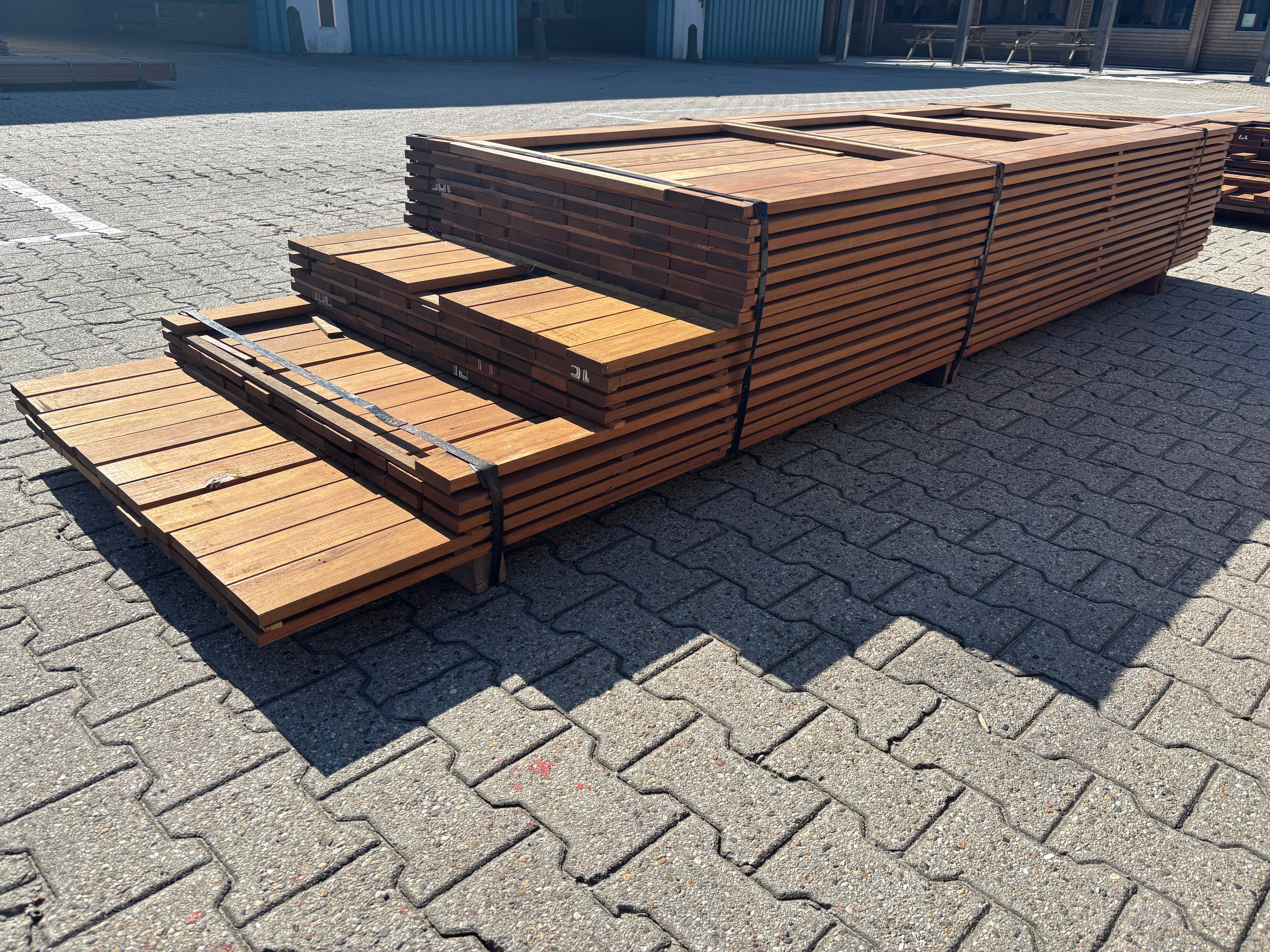 Guyana Ipé Planken Geschaafd 21x90mm - Lengte 275-365cm, 169 stuks