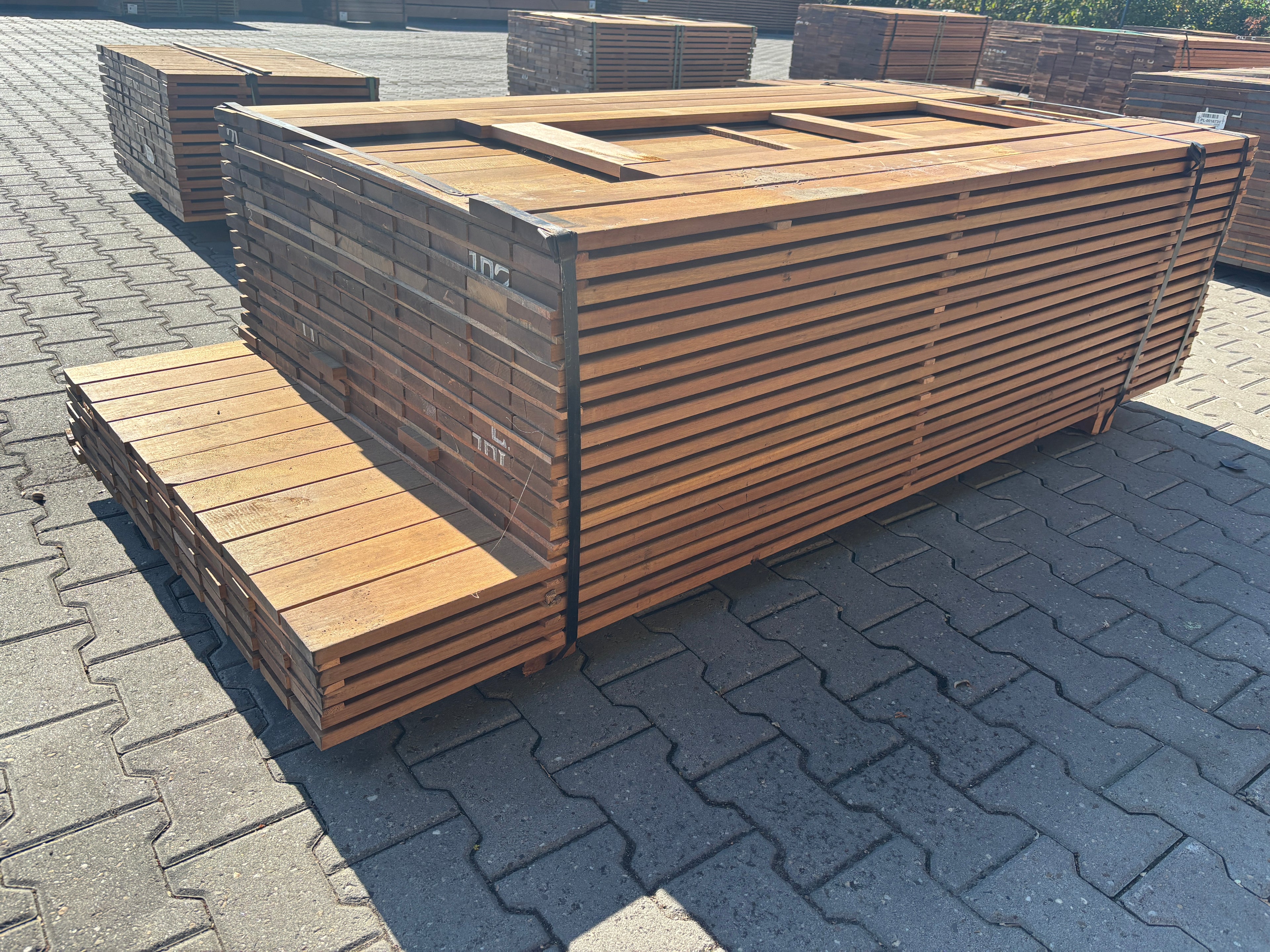 Guyana Ipé Planken Geschaafd 21x90mm - Lengte 155-215cm, 205 stuks