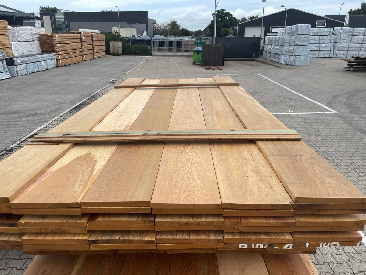 Pakoeli Planken Geschaafd 16x190mm - Lengte 200-250cm, 76 stuks