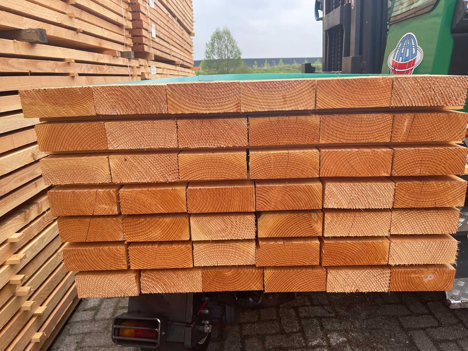Douglas Balken Fijnbezaagd 75x175mm