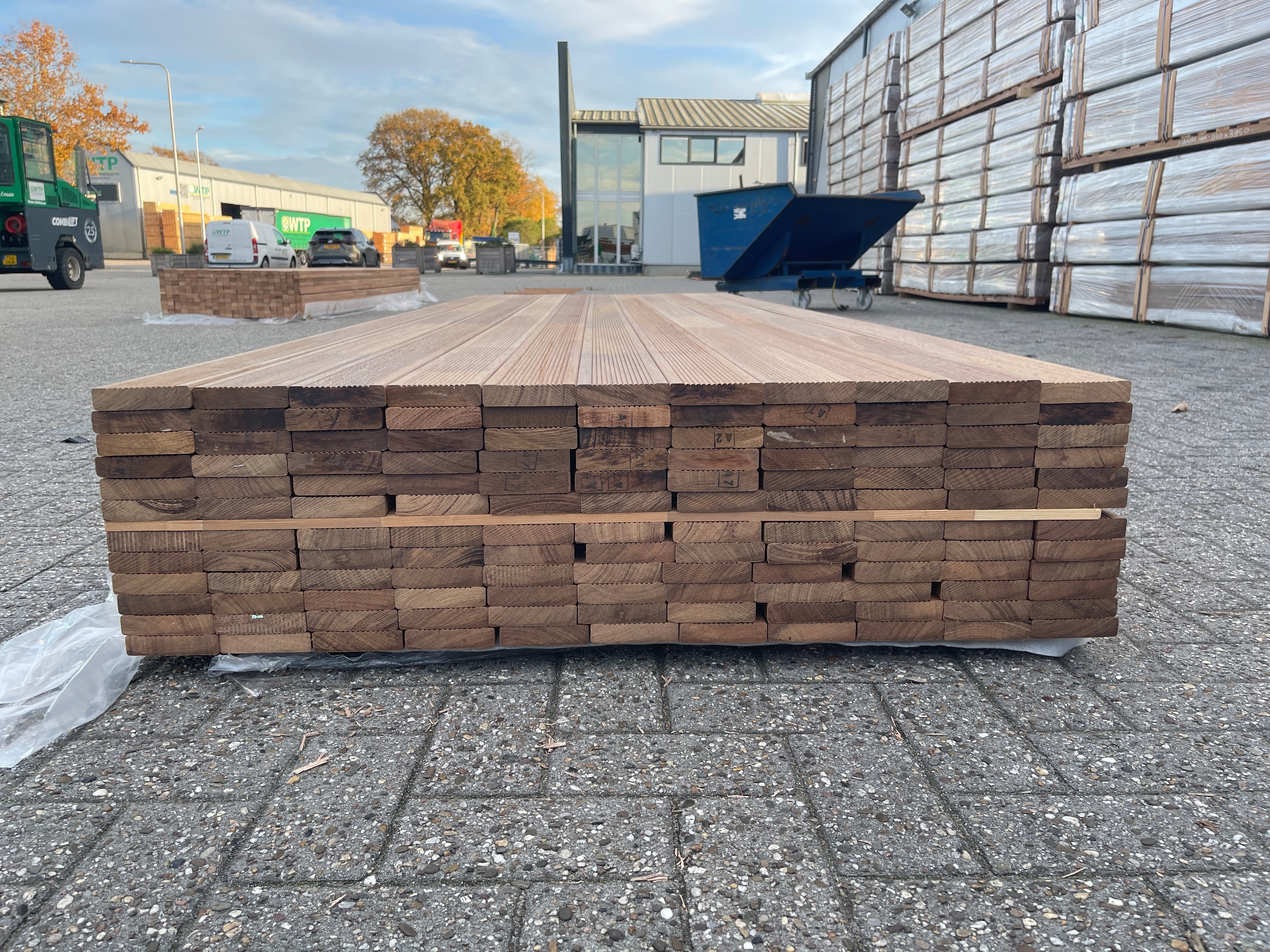 Guyana Teak Vlonderplanken Gevingerlast 21x90mm