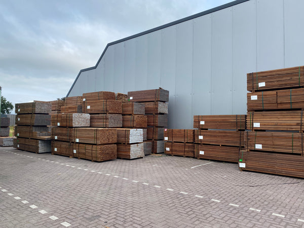 Hardhout