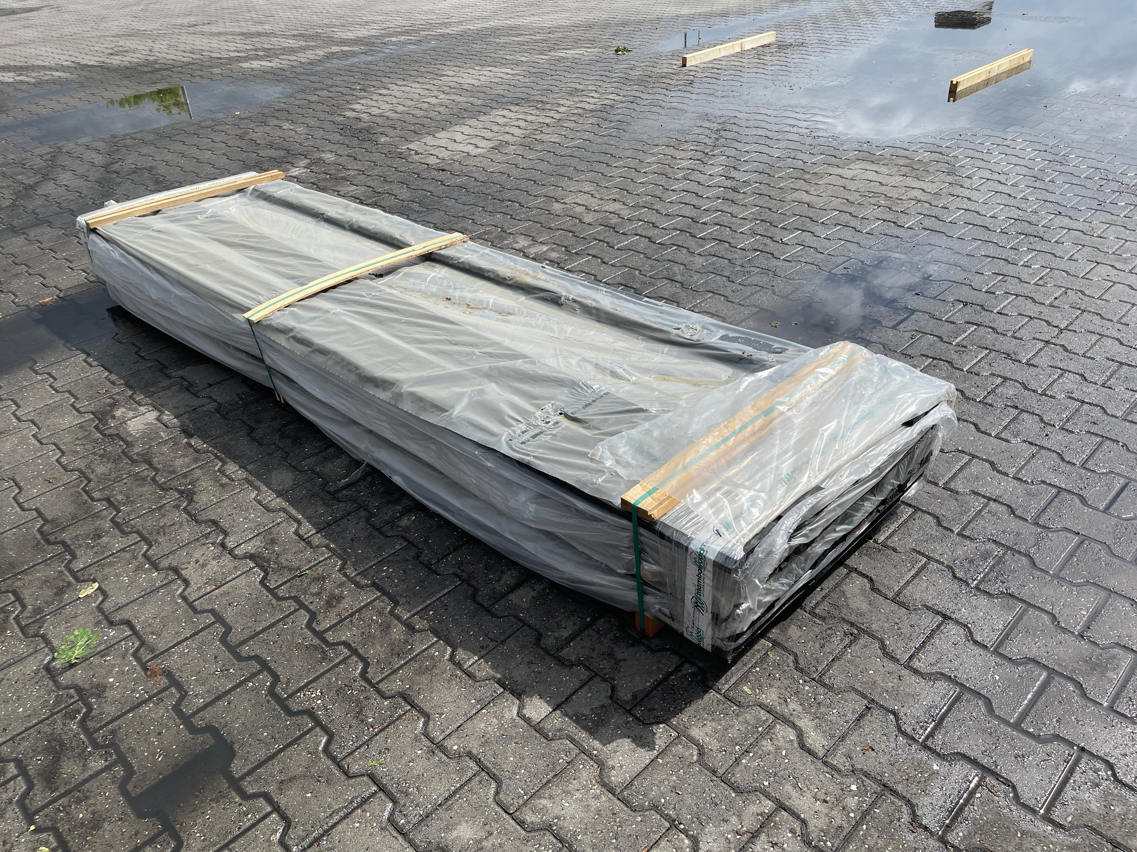Douglas Dubbele Rhombus Zwart Gecoat 25x137mm - Lengte 300cm, 51 stuks
