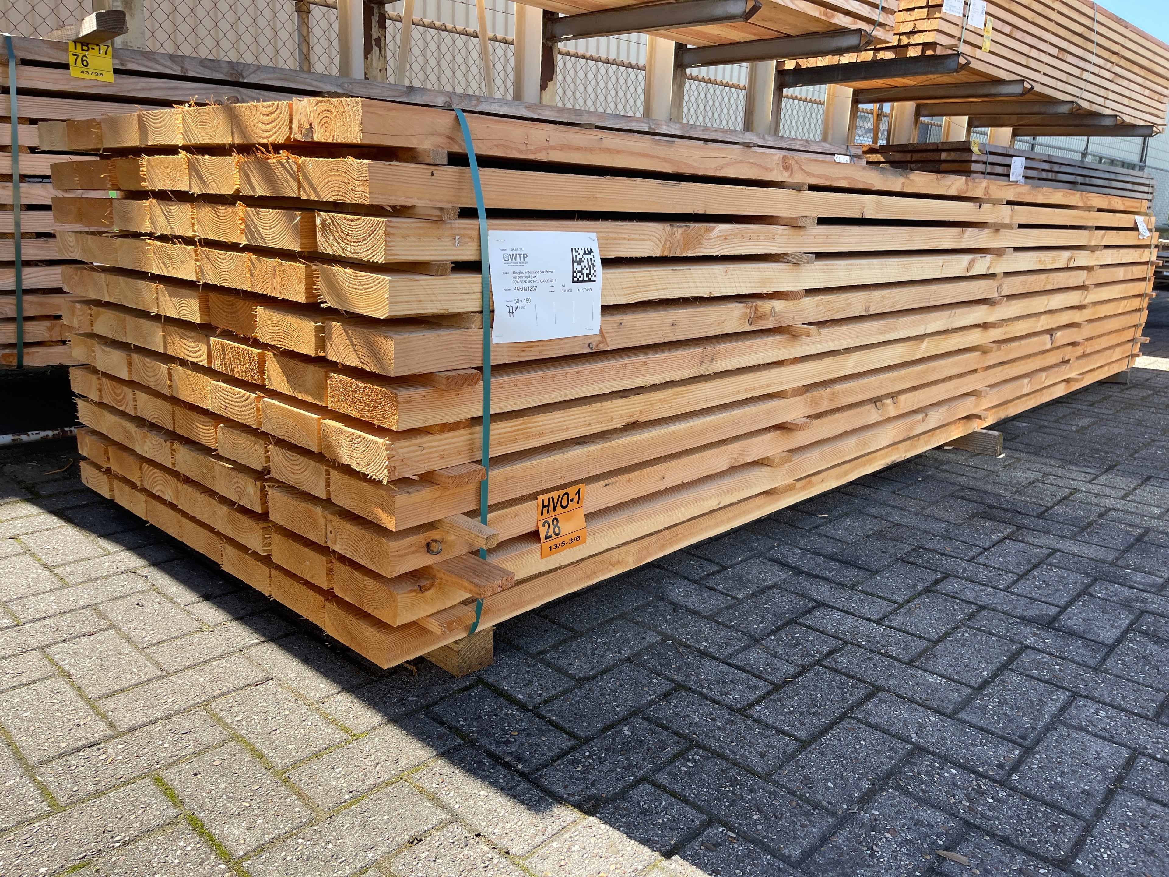 Douglas Balken Fijnbezaagd 50x150mm, Lengte 400cm, 77 stuks