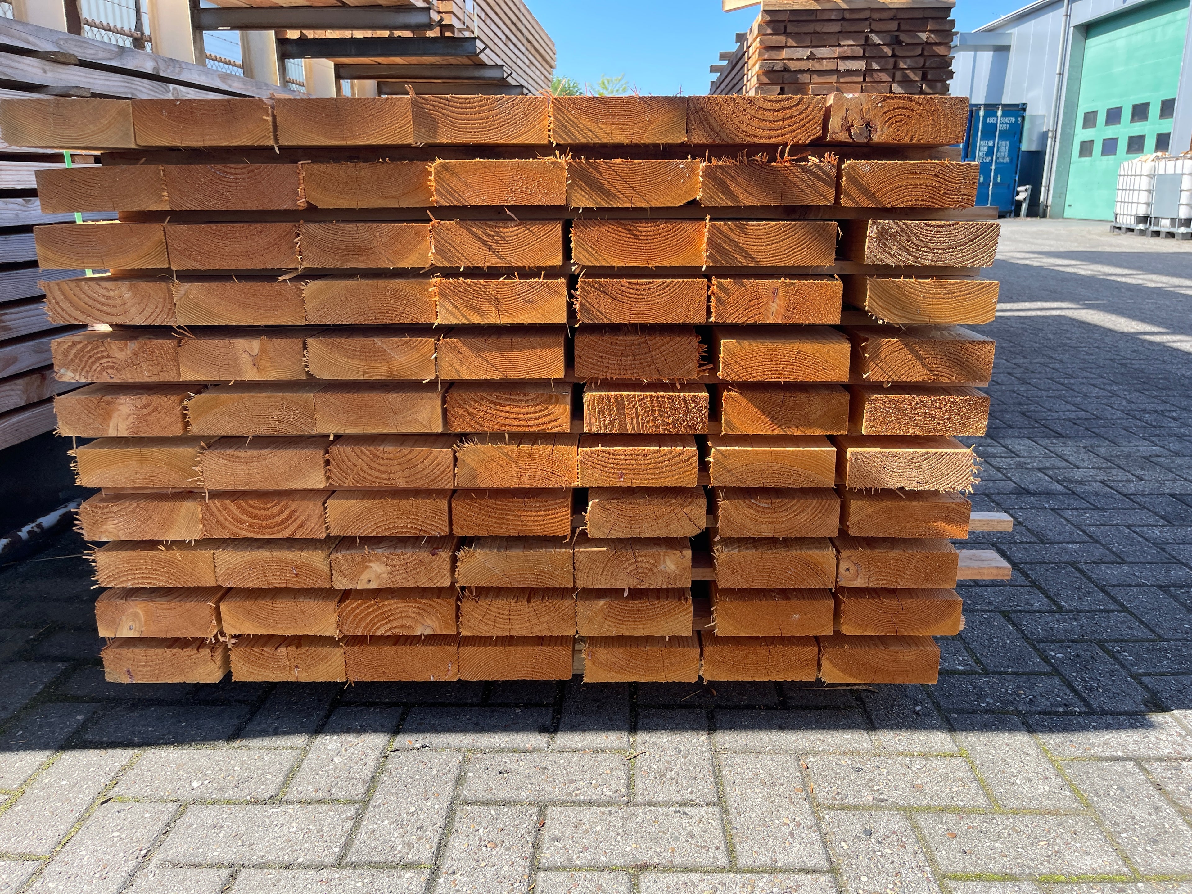Douglas Balken Fijnbezaagd 50x150mm, Lengte 400cm, 77 stuks