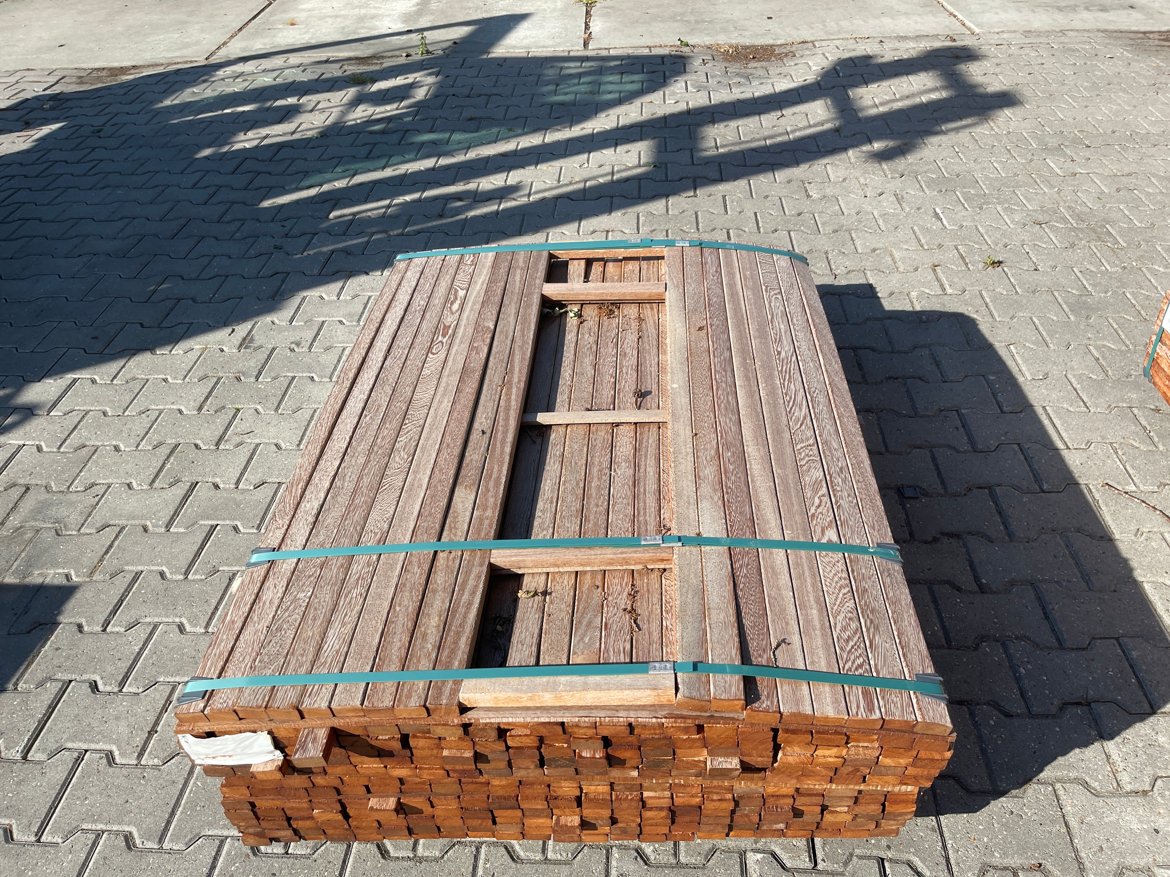 Angelim Pedra Latten Geschaafd 21x40mm - lengte 132/125cm, 161/155cm