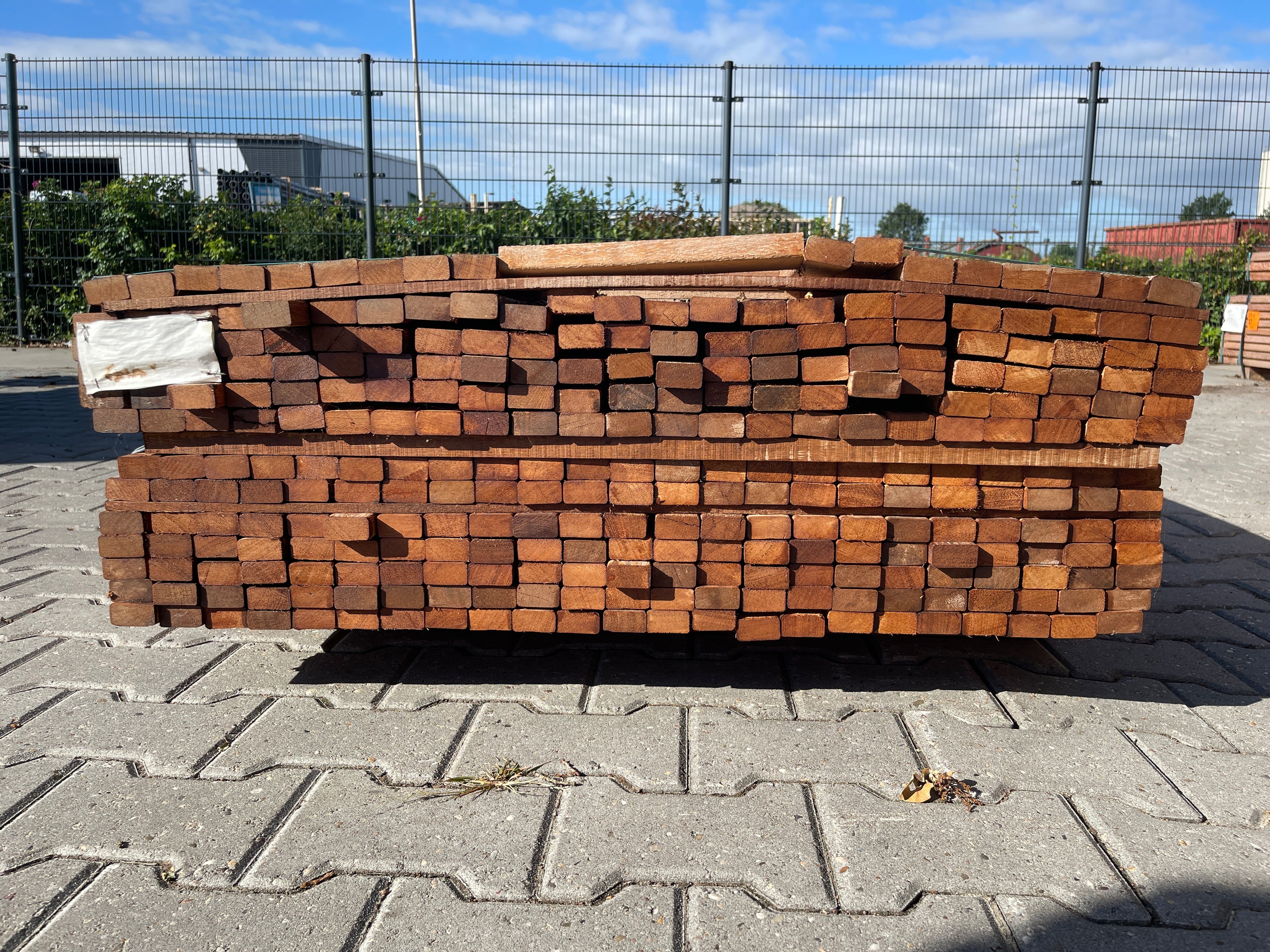 Angelim Pedra Latten Geschaafd 21x40mm - lengte 132/125cm, 161/155cm