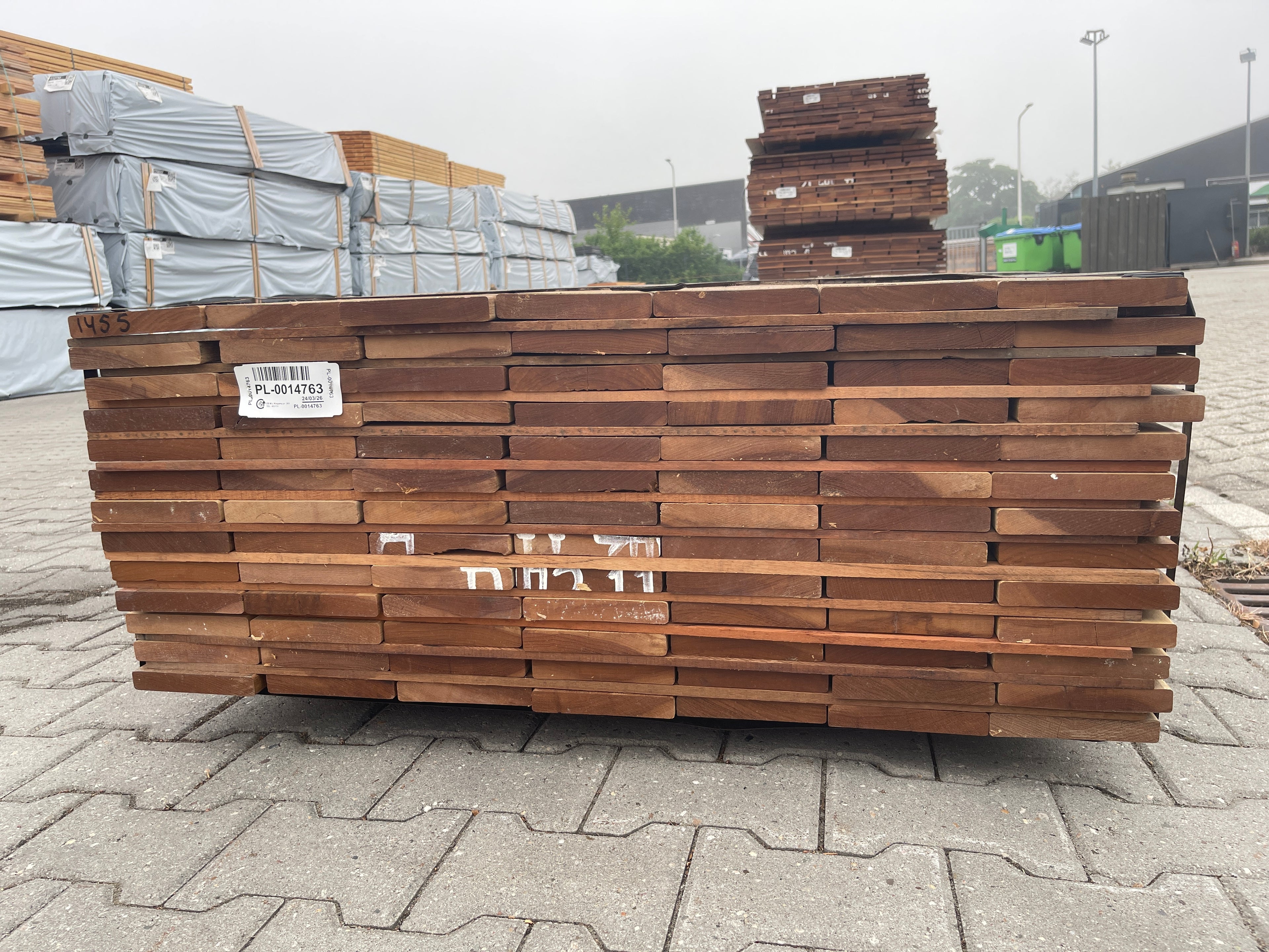 Guyana Ipé Geschaafd 21x140mm (Country Grade) - lengte 335cm, 91 stuks