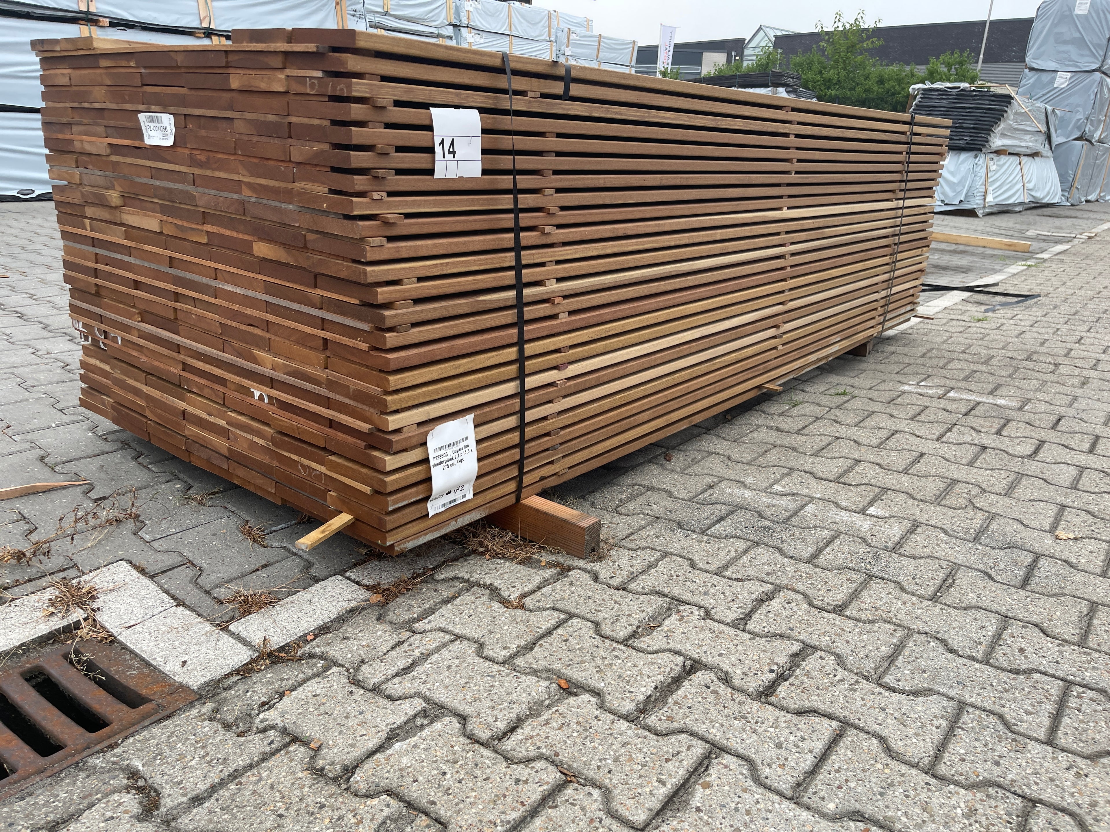 Guyana Ipé Geschaafd 21x140mm (Country Grade) - lengte 275cm, 172 stuks