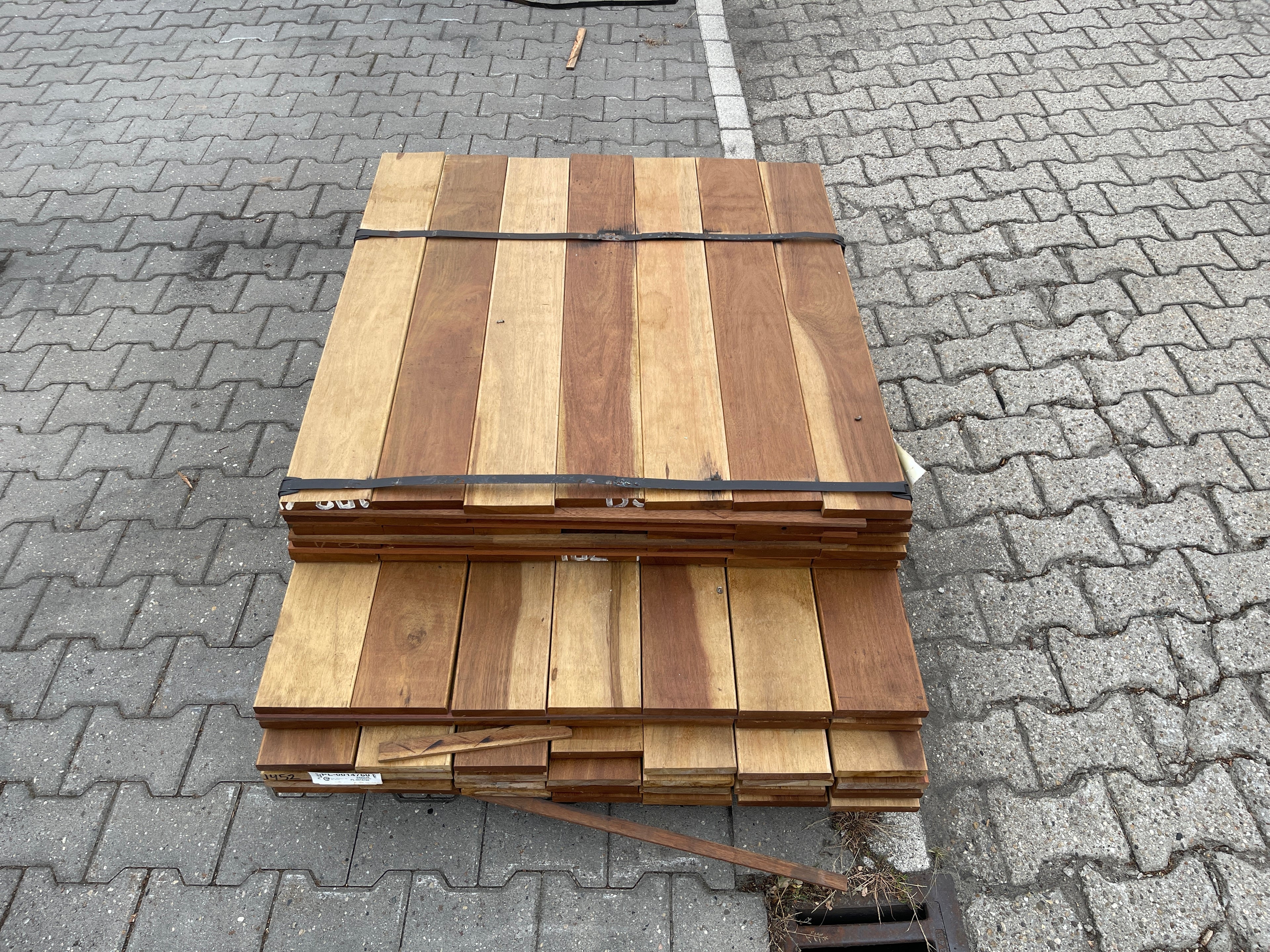 Guyana Ipé Geschaafd 21x140mm (Country Grade) - lengte 56/65cm, 35/100cm, 21/125cm