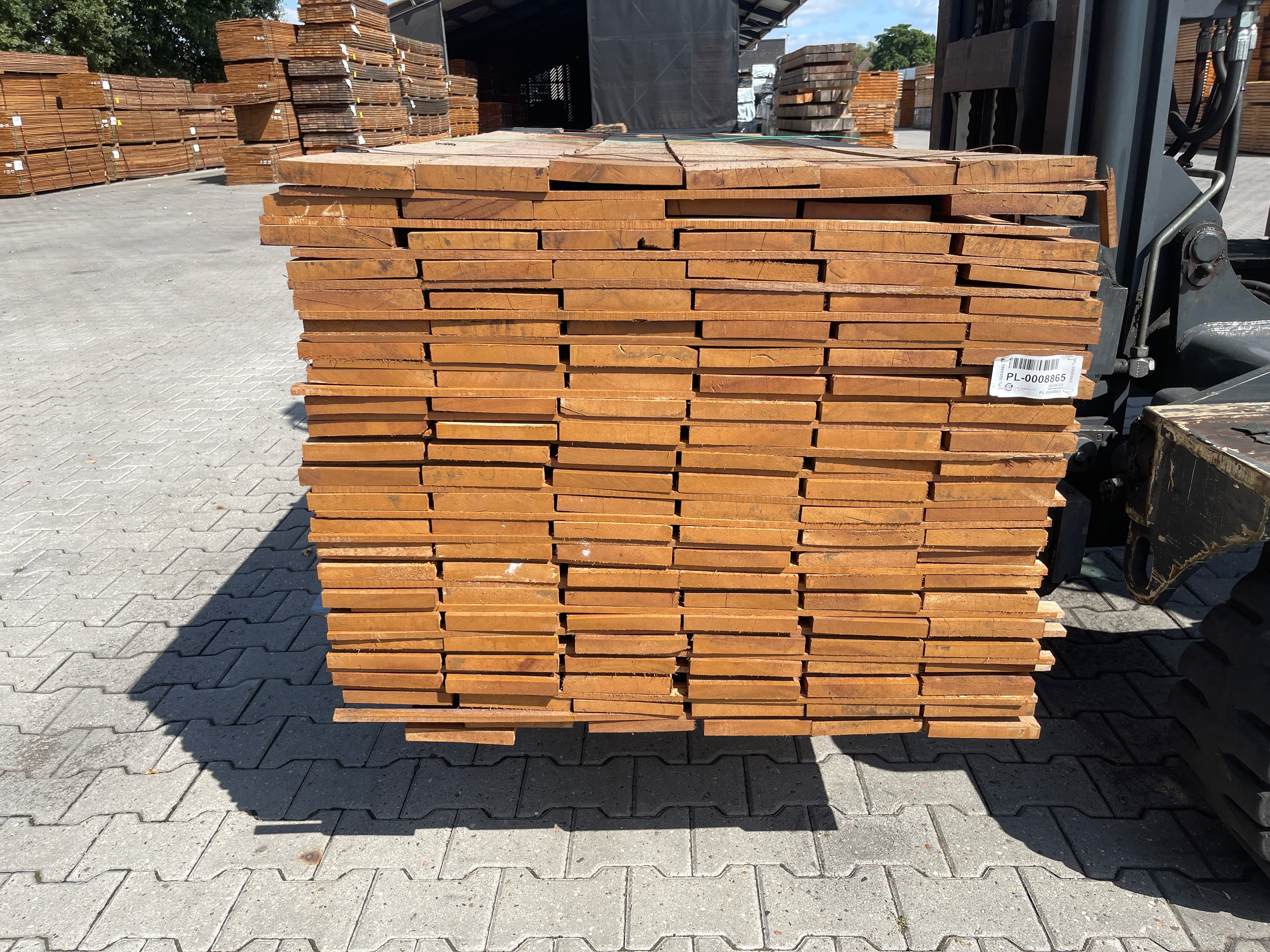 Guyana Teak Beschoeiingsplanken 20x150mm - lengte 200cm, 138 stuks