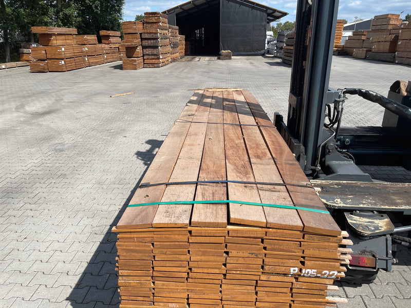 Guyana Teak Beschoeiingsplanken 20x150mm - lengte 450cm, 138 stuks
